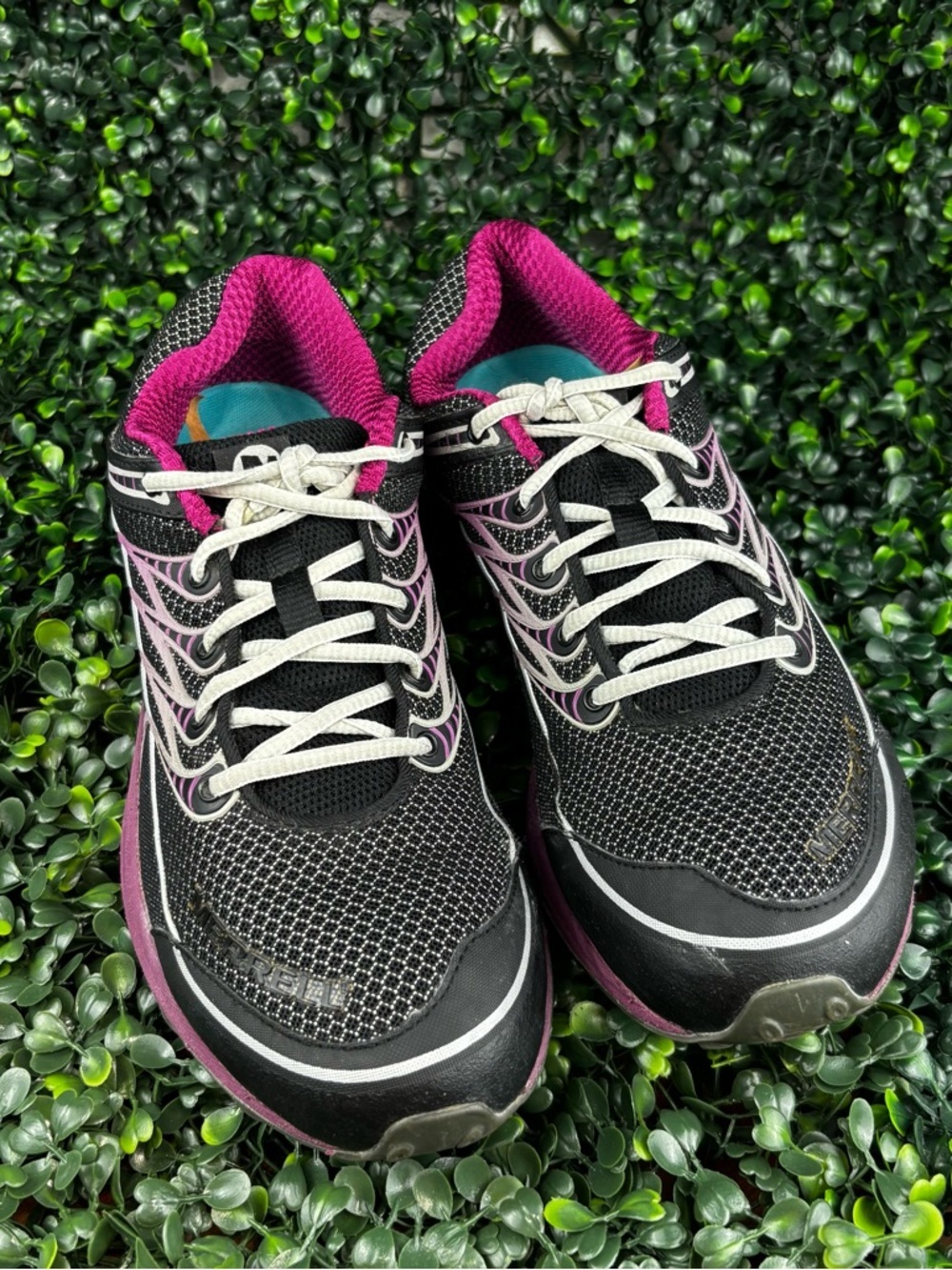 Merrell Women's Black and Magenta Athletic Trail Shoes. size 9.5 Woman